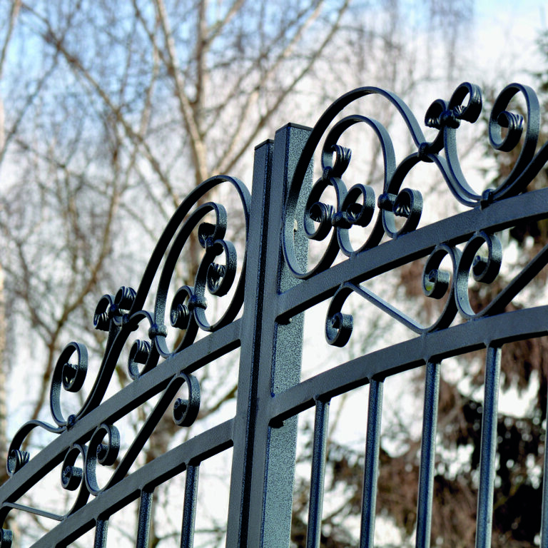 Fabrication de portail fer forgé sur mesure - StylMetal à Rebecq (Bierghes)