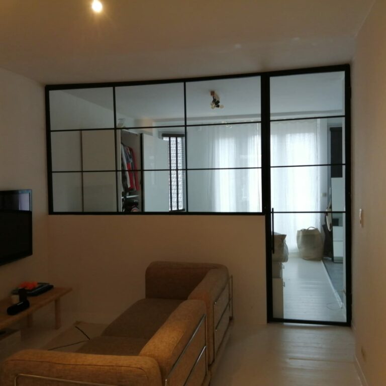 verriere-interieure-moderne-05-separation-chambre-salle-de-bain-atelier-ferronnerie-stylmetal